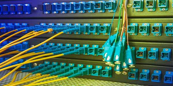 تفاوت DSL و Ethernet با کابل فیبر نوری